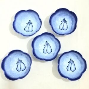 5 Vintage White and Blue  Textured Flower with Eggplant Dipping Sauce Bowls